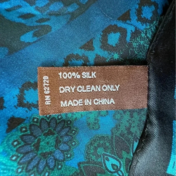 ADRIENNE VITTADINI | SILK SCARF INDIGO BLUE LARGE SQUARE - Picture 7 of 11